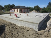 RD Milovice - dřevostavba RD Rýmařov - základová deska + kompletní přípojky